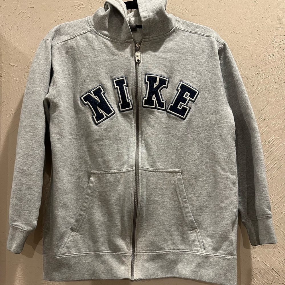 Nike youth large 14/16 zip up jacket with hood athletic jacket